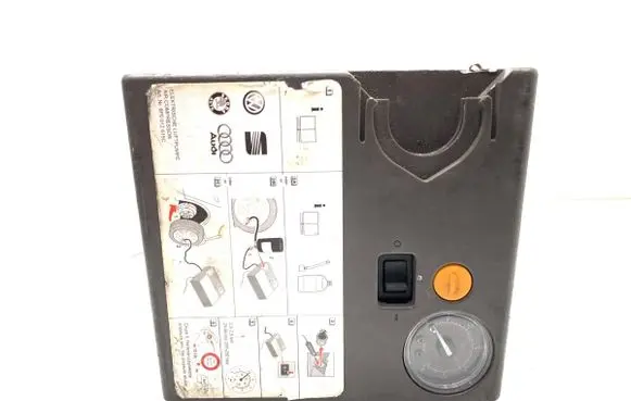 Seat Alhambra (Mk2) Tire air pump compressor 8P0012615C