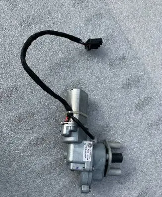 Volkswagen Multivan T6 Rear door soft close latching motor 7E0843765A