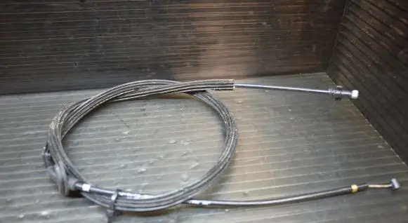Audi A5 Sportback 8TA Engine bonnet/hood lock release cable 8T2823535