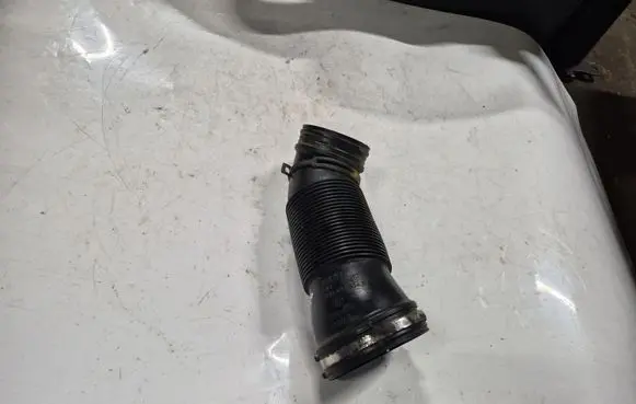 Cupra Formentor Air intake duct part 5Q0129684D