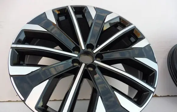 Volvo XC90 R21 alloy rim 32294603