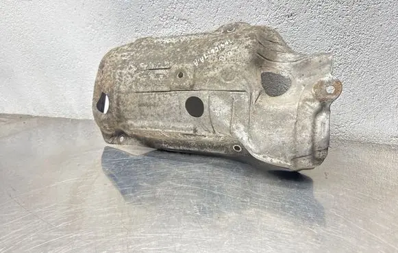 Opel Insignia A Exhaust heat shield 55562332