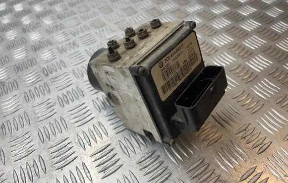 Volkswagen PASSAT B6 ABS Pump 3C0614095P 16027201 16027001A