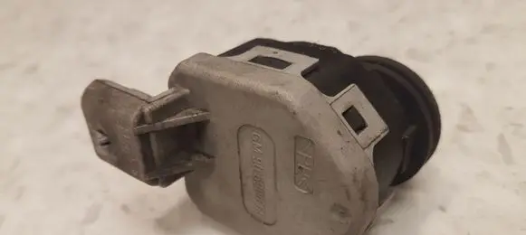 Opel Astra G Headlight level adjustment motor 90590665