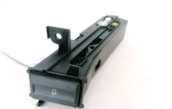 Ford Mondeo Mk III Cup holder 1S7113564A D1B1A