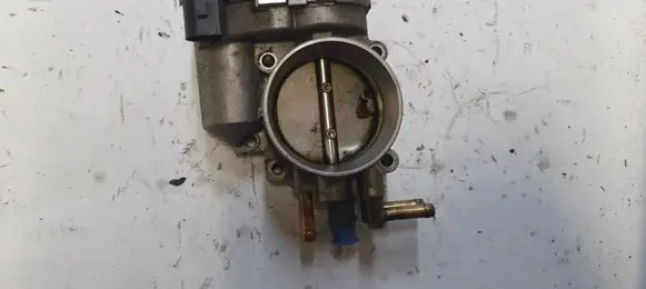 Audi A6 S6 C5 4B Throttle valve 078133062B