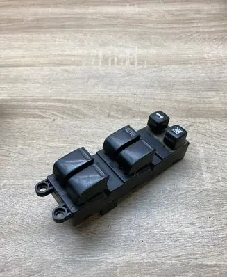 Nissan Primera Electric window control switch 25401AV640