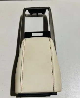Lexus RX 450H Armrest 5882248110