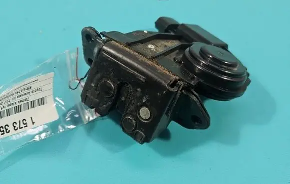 Toyota Avensis T270 Tailgate/trunk/boot lock/catch/latch IMPRK1573356