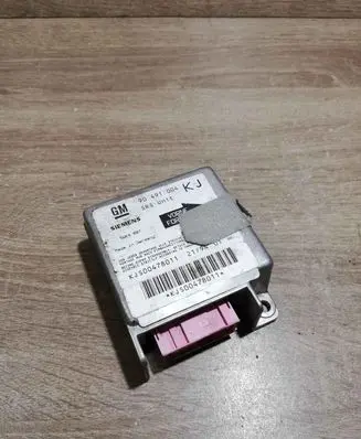 Opel Omega B1 Airbag control unit/module 90491004