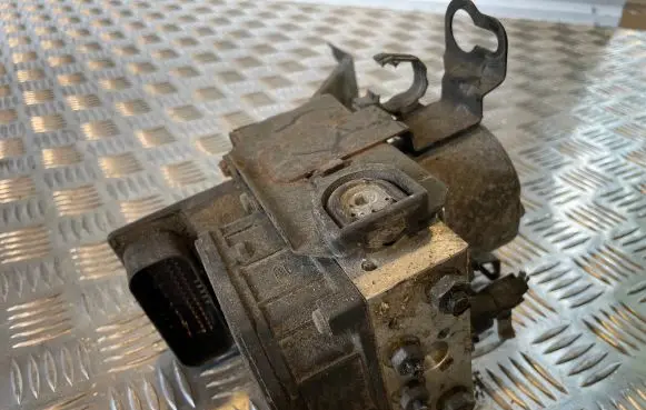 Alfa Romeo 156 ABS Pump 0265950127 30302 4100670