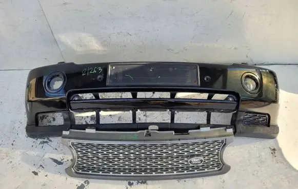 Land Rover Range Rover L322 Front bumper