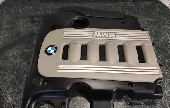 BMW 5 E60 E61 Engine cover (trim) 778890805 1114778890805 140118