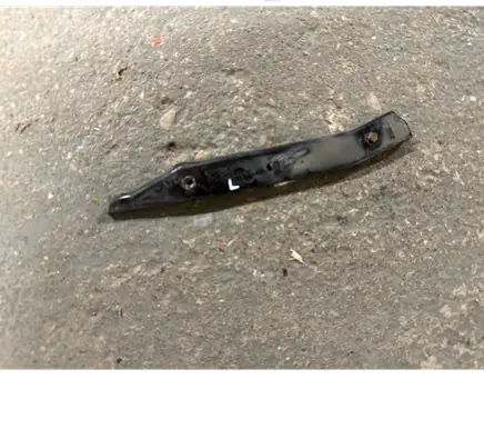 Front bumper mounting bracket
