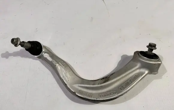 Ford Explorer VI Front control arm