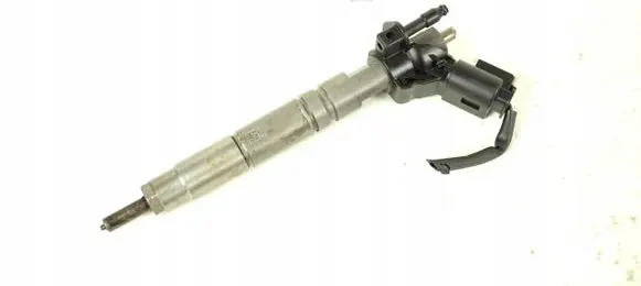 Mercedes-Benz E W211 Fuel injector A6420701387