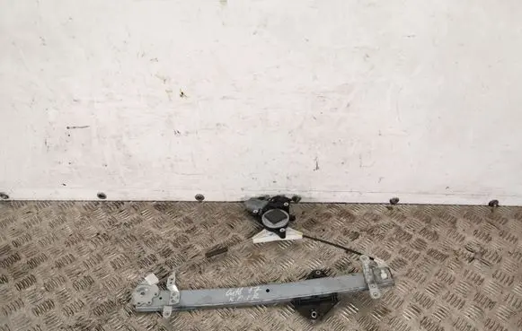 Subaru Outback (BS) Front door window regulator with motor 607130