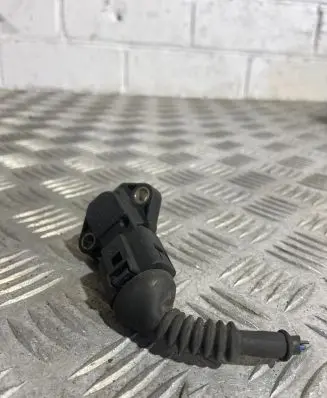 Volkswagen PASSAT B6 Air pressure sensor 038906051