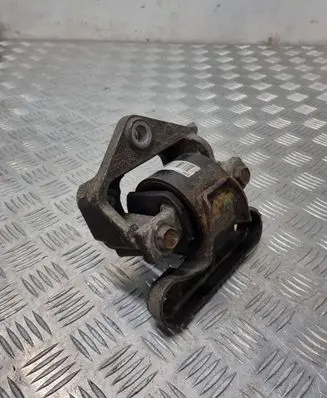 Dodge Journey Engine mount bracket P04743906AC