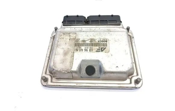 Volkswagen Sharan Engine control unit/module 038906019NA 0281011822