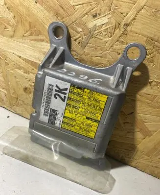 Toyota RAV 4 (XA30) Airbag control unit/module 1523008972 8513042210 02897201DNM