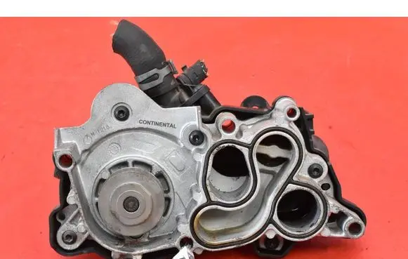 Skoda Yeti (5L) Water pump 04E121600CB