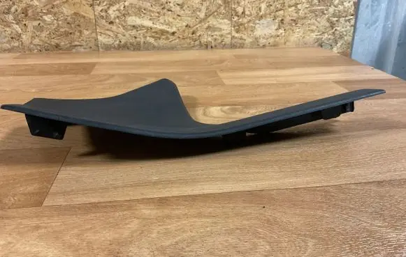 Mercedes-Benz E W212 Rear sill trim cover 2126860636