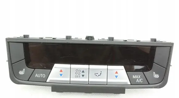 BMW 8 G15 Climate control unit 9462525