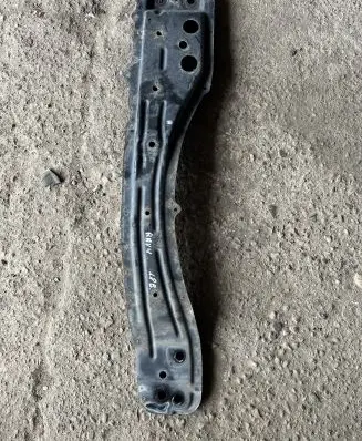 Toyota RAV 4 (XA20) Front subframe