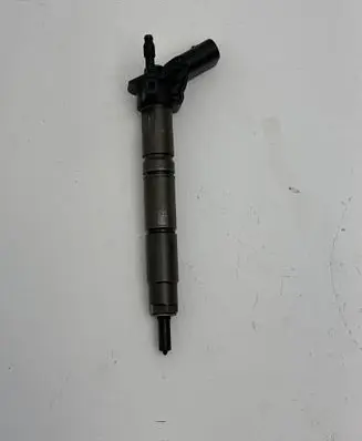 Mercedes-Benz S W221 Fuel injector A6420700587 0445115027