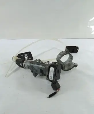 Opel Astra J Ignition lock 313170S7