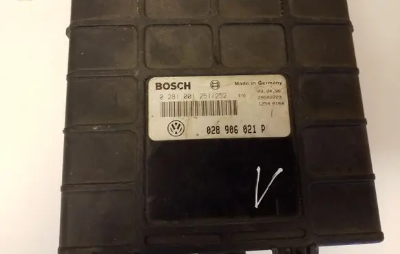 Volkswagen Sharan Engine control unit/module 0281001251252 028906021P
