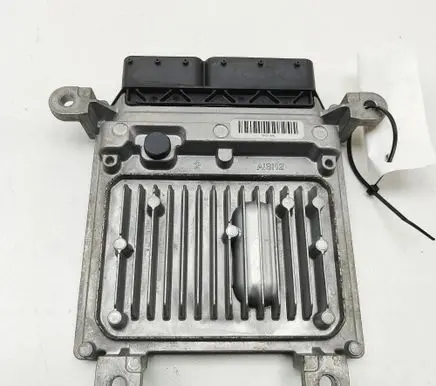 Mercedes-Benz E W212 Engine control unit/module A6519007500 A0064461540