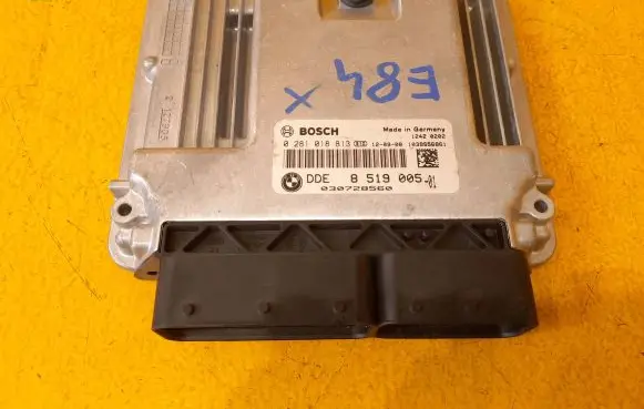BMW X1 E84 Engine control unit/module 8519005