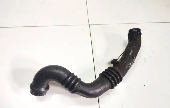 Ford Focus C-MAX Air intake hose/pipe