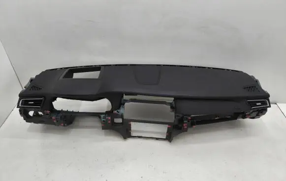 BMW 7 F01 F02 F03 F04 Dashboard 9160070 10B131BB0025U