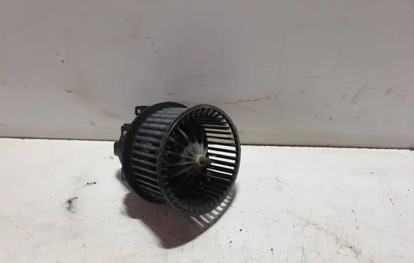Volvo XC70 Heater fan/blower TG26 18J12V