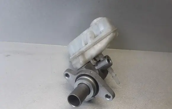 Volvo S80 Master brake cylinder