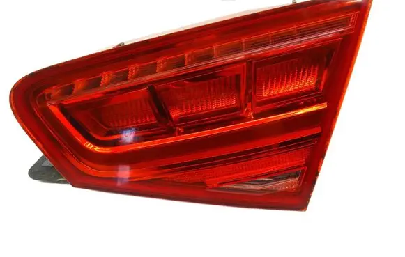 Audi A8 S8 D4 4H Tailgate rear/tail lights 4H0945094 596612R
