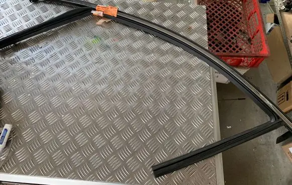 Renault Talisman Other front door trim element 803318266R