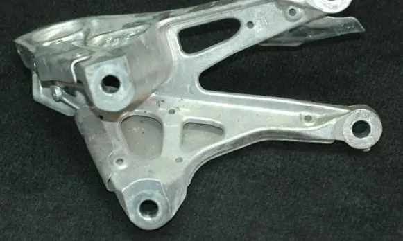 BMW M4 F82 F83 Engine mounting bracket 2284204