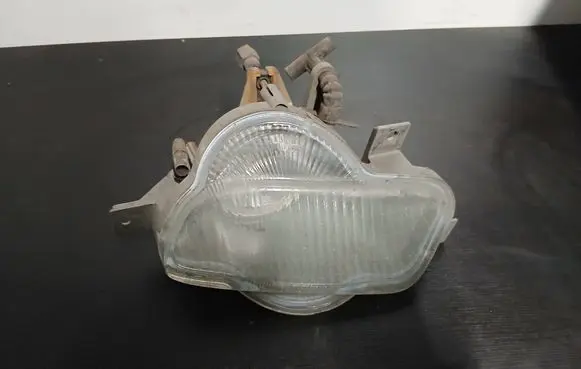 Volvo V70 Front fog light 8620228