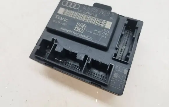 Audi Q7 4L Door control unit/module 4L0959792B 4L0910793B 0033TFJ0001