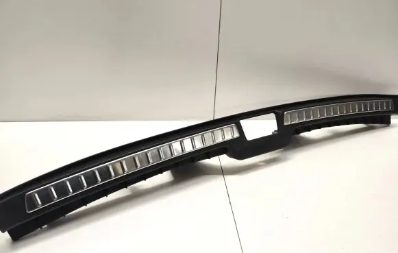 Volvo XC90 Trunk/boot sill cover protection 31377855