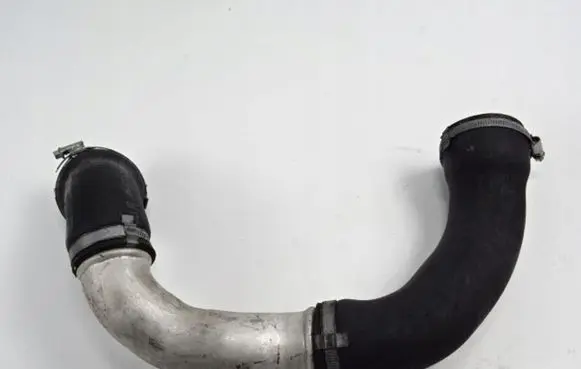 Volvo C30 Intercooler hose/pipe 31319794