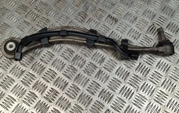 Rear control arm