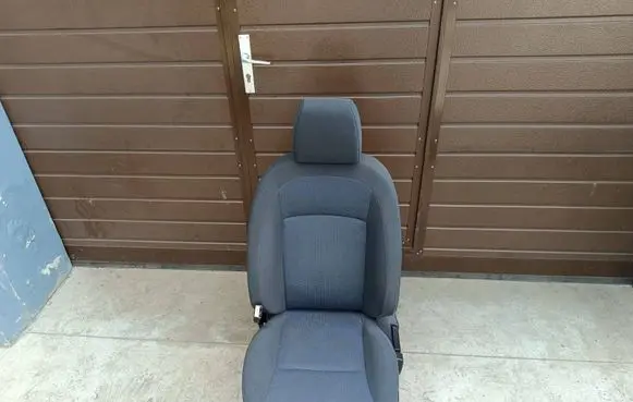 Nissan Qashqai Front passenger seat 