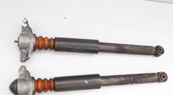 Volkswagen PASSAT B6 Rear shock absorber/damper 3C0512011CP