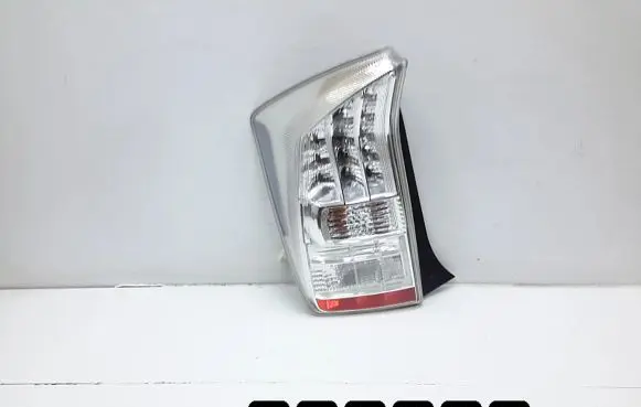 Toyota Prius (XW30) Rear/tail lights