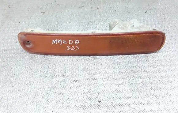 Mazda 323 Front indicator light 21061700